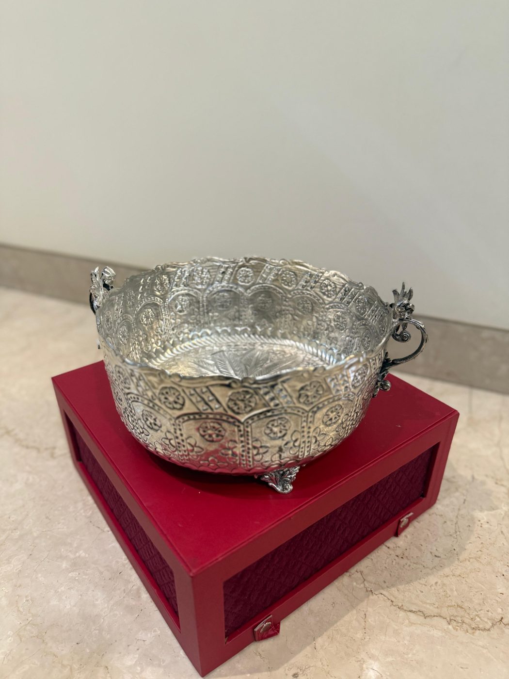 Kalash Handled Pot