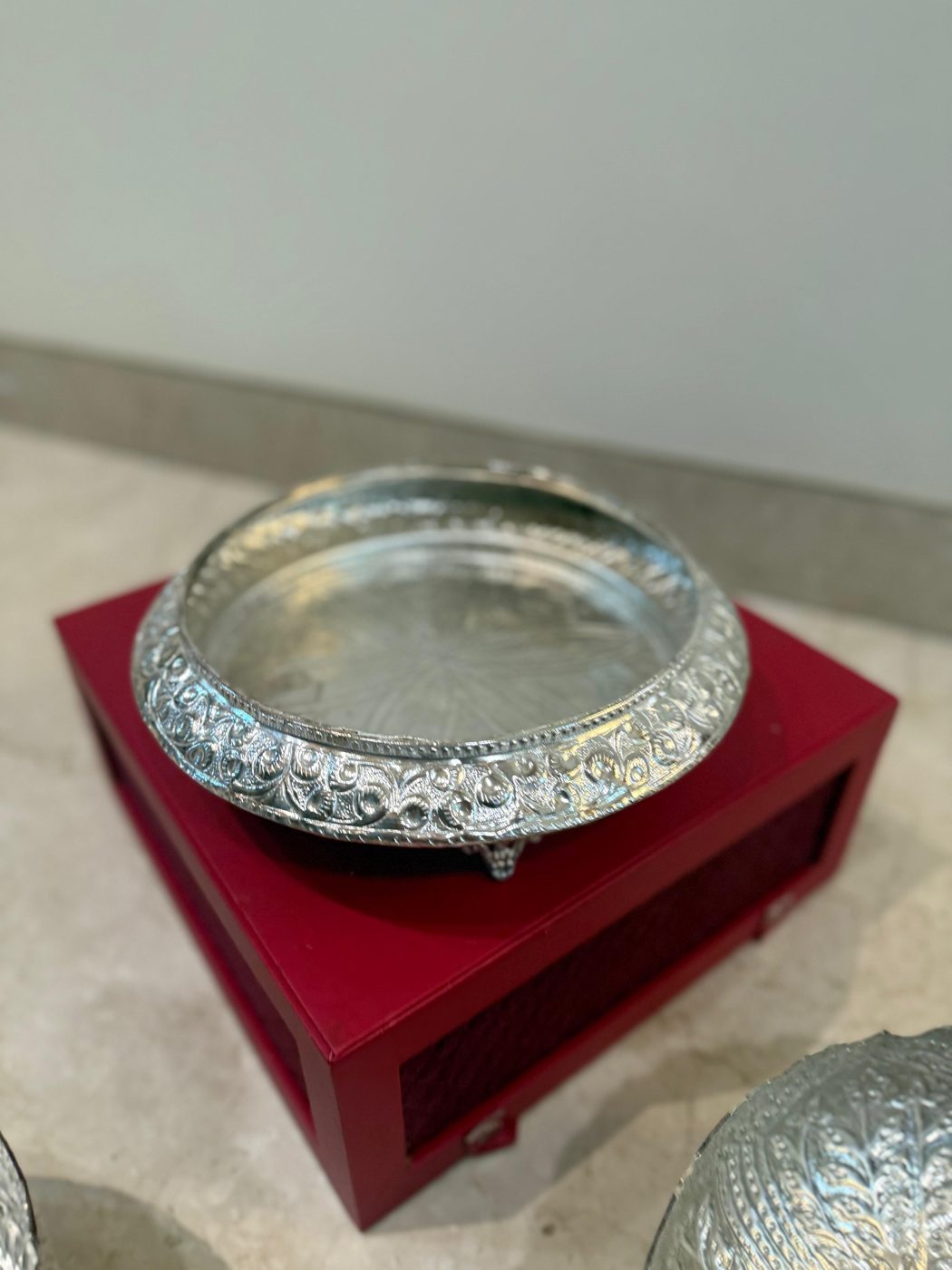 Poornima Pedestal Platter